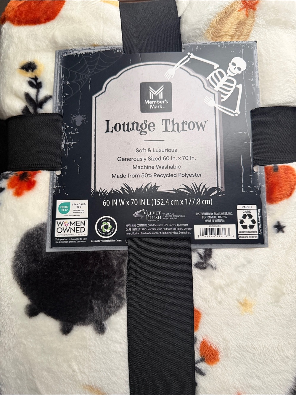 Members Mark Halloween witches garden throw blanket - Picture 4 of 4